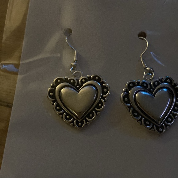 heart earrings - Picture 3 of 3